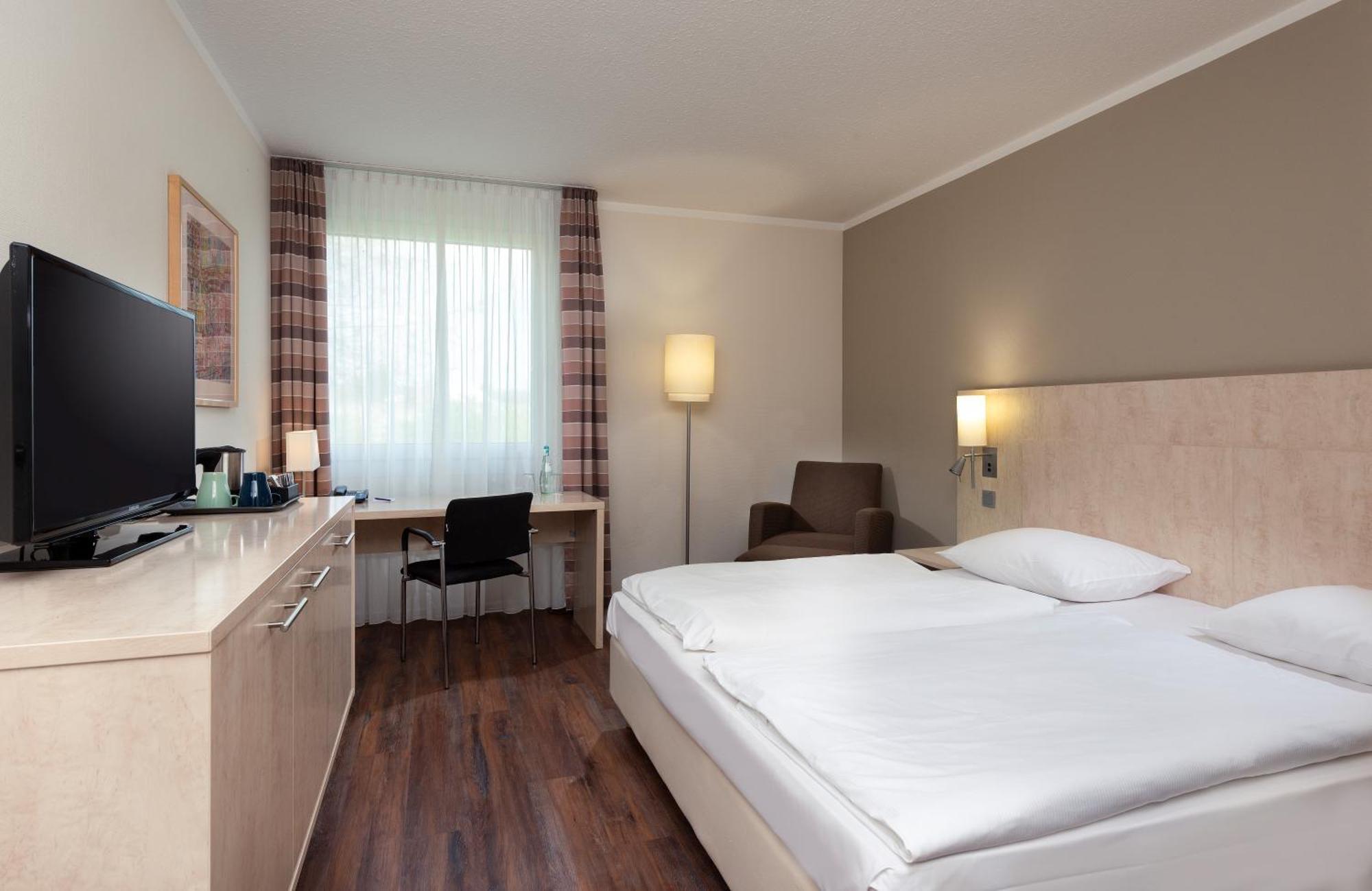 Mercure Hotel Düsseldorf Süd Exterior foto