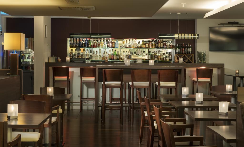 Mercure Hotel Düsseldorf Süd Einrichtungen foto